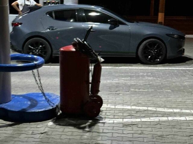 Сірий Мазда 3, об'ємом двигуна 2.5 л та пробігом 28 тис. км за 22000 $, фото 14 на Automoto.ua