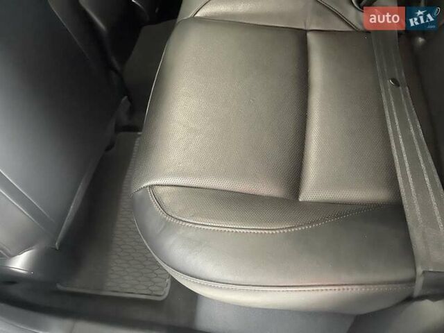 Серый Мазда 3, объемом двигателя 2.5 л и пробегом 9 тыс. км за 20100 $, фото 60 на Automoto.ua