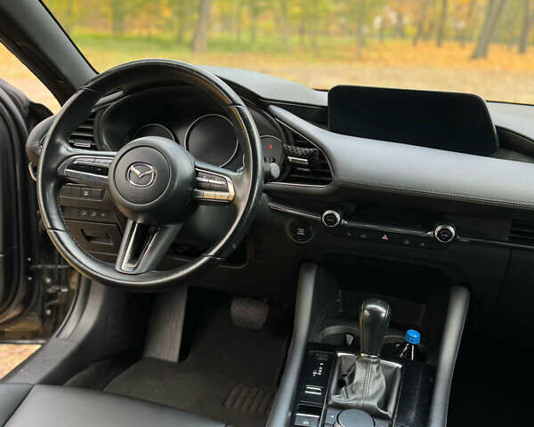 Сірий Мазда 3, об'ємом двигуна 2.5 л та пробігом 35 тис. км за 19200 $, фото 21 на Automoto.ua