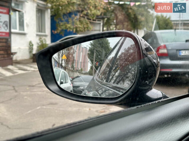 Серый Мазда 3, объемом двигателя 2.49 л и пробегом 28 тыс. км за 20900 $, фото 8 на Automoto.ua