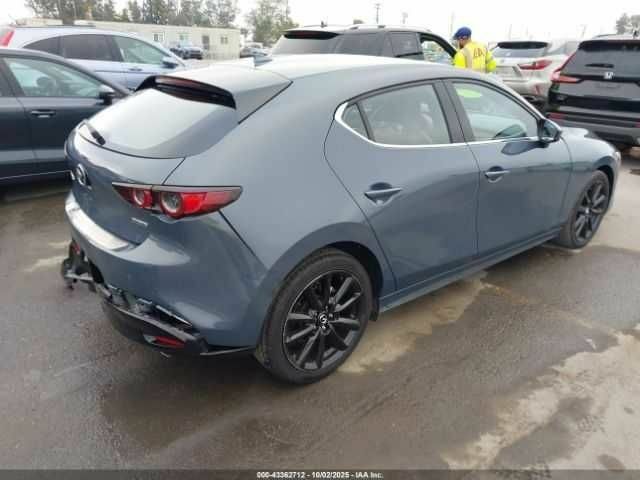 Сірий Мазда 3, об'ємом двигуна 2.5 л та пробігом 68 тис. км за 4500 $, фото 3 на Automoto.ua