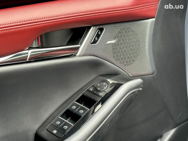 Сірий Мазда 3, об'ємом двигуна 2.5 л та пробігом 28 тис. км за 20900 $, фото 10 на Automoto.ua