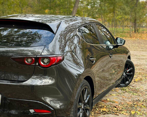 Сірий Мазда 3, об'ємом двигуна 2.5 л та пробігом 35 тис. км за 19200 $, фото 2 на Automoto.ua