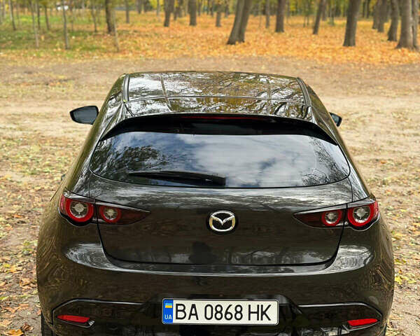 Сірий Мазда 3, об'ємом двигуна 2.5 л та пробігом 35 тис. км за 19200 $, фото 3 на Automoto.ua