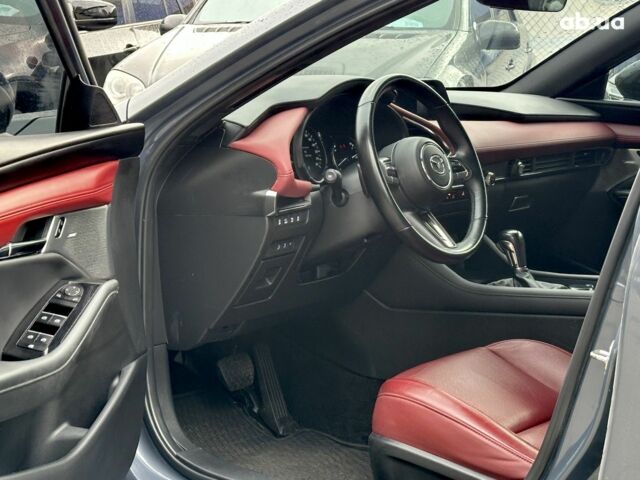 Сірий Мазда 3, об'ємом двигуна 2.5 л та пробігом 28 тис. км за 20900 $, фото 9 на Automoto.ua