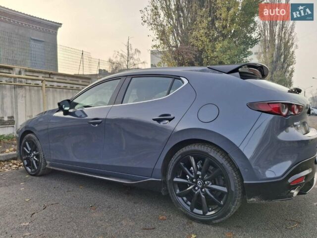 Сірий Мазда 3, об'ємом двигуна 2.5 л та пробігом 45 тис. км за 17800 $, фото 4 на Automoto.ua