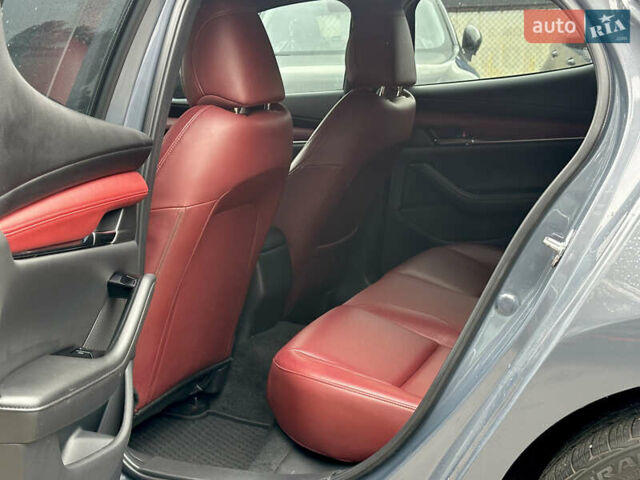 Серый Мазда 3, объемом двигателя 2.49 л и пробегом 28 тыс. км за 20900 $, фото 21 на Automoto.ua