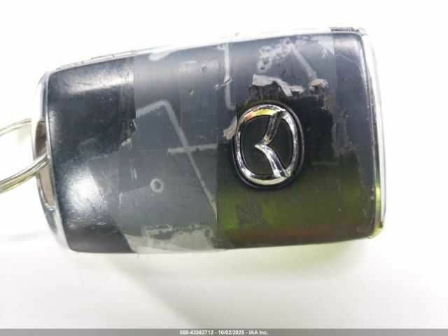 Сірий Мазда 3, об'ємом двигуна 2.5 л та пробігом 68 тис. км за 4500 $, фото 10 на Automoto.ua