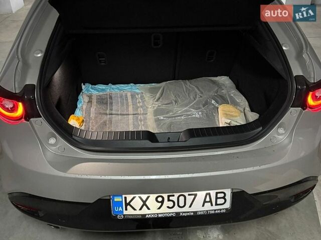 Серый Мазда 3, объемом двигателя 2.5 л и пробегом 31 тыс. км за 18000 $, фото 5 на Automoto.ua