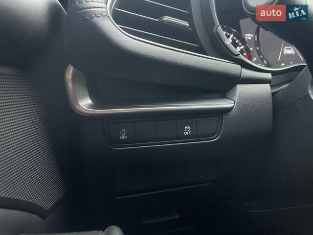 Серый Мазда 3, объемом двигателя 2.49 л и пробегом 5 тыс. км за 17700 $, фото 13 на Automoto.ua