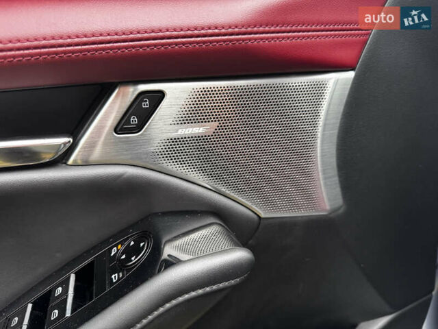 Серый Мазда 3, объемом двигателя 2.5 л и пробегом 64 тыс. км за 19500 $, фото 8 на Automoto.ua