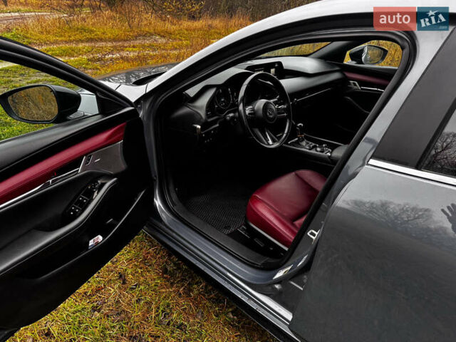 Серый Мазда 3, объемом двигателя 2.5 л и пробегом 64 тыс. км за 19500 $, фото 4 на Automoto.ua