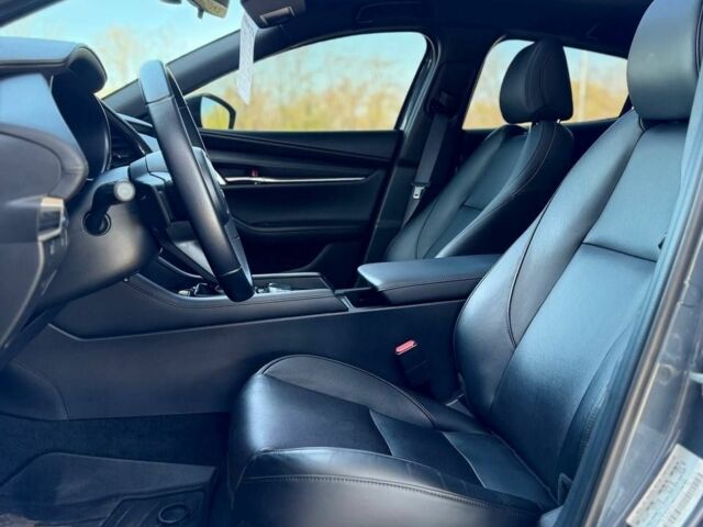 Серый Мазда 3, объемом двигателя 0 л и пробегом 26 тыс. км за 23200 $, фото 6 на Automoto.ua