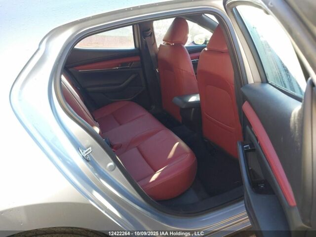 Серый Мазда 3, объемом двигателя 0 л и пробегом 17 тыс. км за 12950 $, фото 13 на Automoto.ua