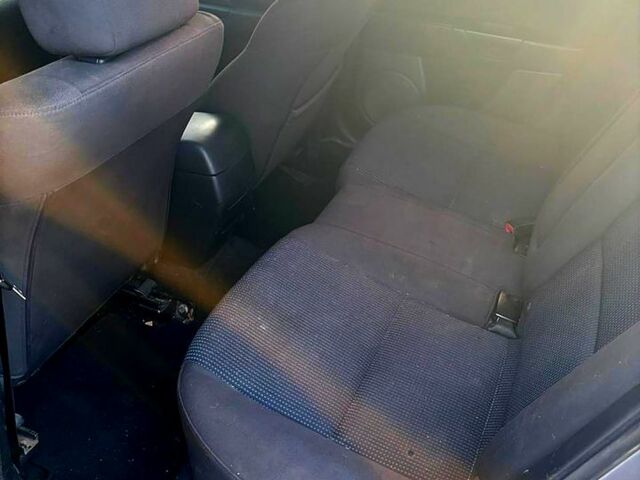 Сірий Мазда 3, об'ємом двигуна 2 л та пробігом 0 тис. км за 5000 $, фото 4 на Automoto.ua