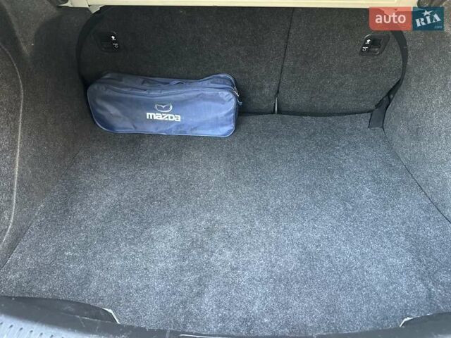 Сірий Мазда 3, об'ємом двигуна 1.6 л та пробігом 132 тис. км за 5500 $, фото 51 на Automoto.ua