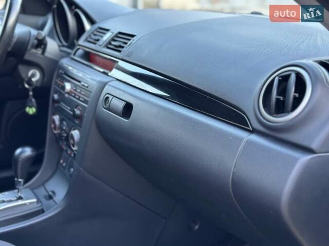 Сірий Мазда 3, об'ємом двигуна 1.6 л та пробігом 132 тис. км за 5500 $, фото 20 на Automoto.ua