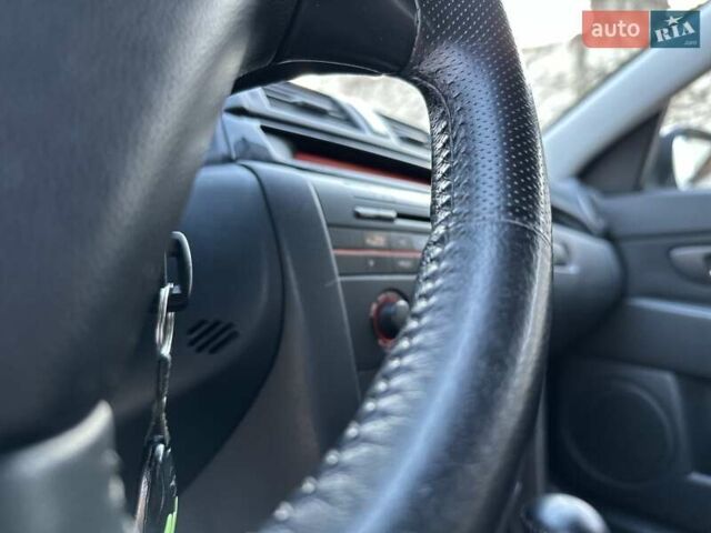 Сірий Мазда 3, об'ємом двигуна 1.6 л та пробігом 132 тис. км за 5500 $, фото 28 на Automoto.ua