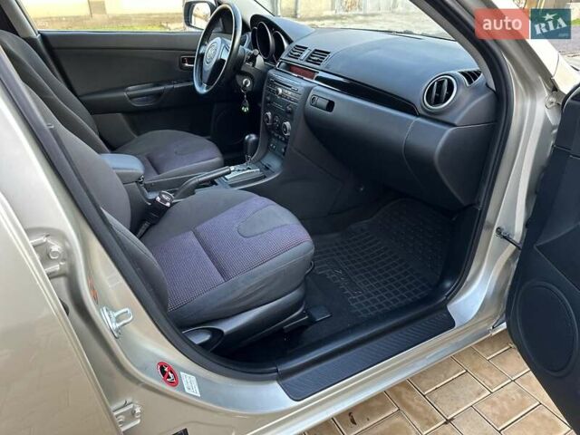 Сірий Мазда 3, об'ємом двигуна 1.6 л та пробігом 132 тис. км за 5500 $, фото 40 на Automoto.ua