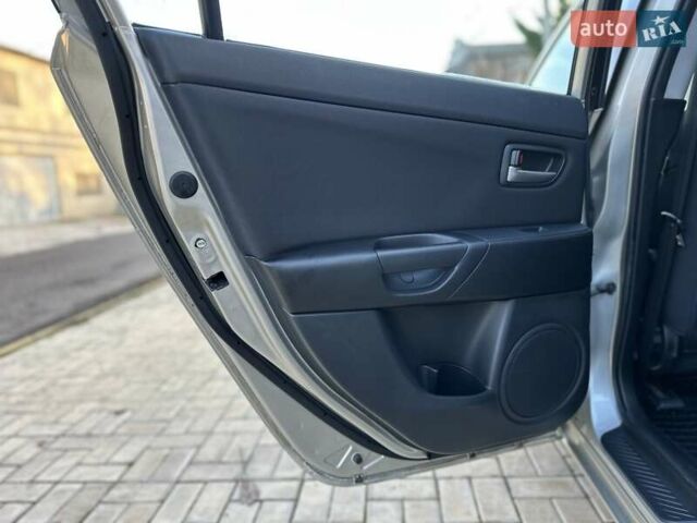 Сірий Мазда 3, об'ємом двигуна 1.6 л та пробігом 132 тис. км за 5500 $, фото 46 на Automoto.ua