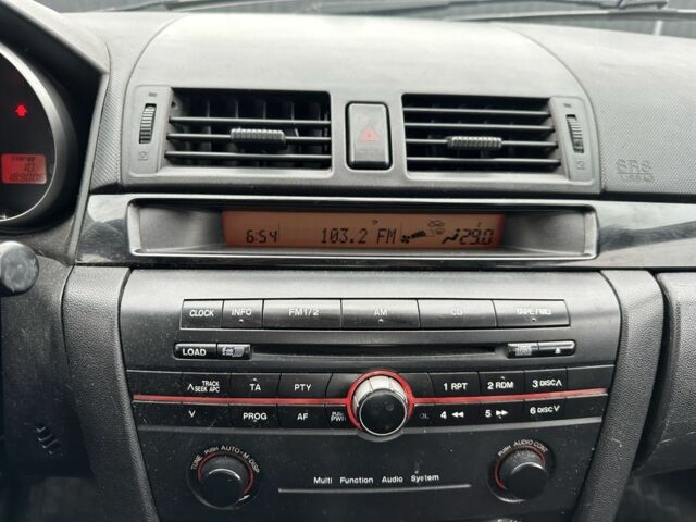 Серый Мазда 3, объемом двигателя 1.6 л и пробегом 189 тыс. км за 3350 $, фото 12 на Automoto.ua