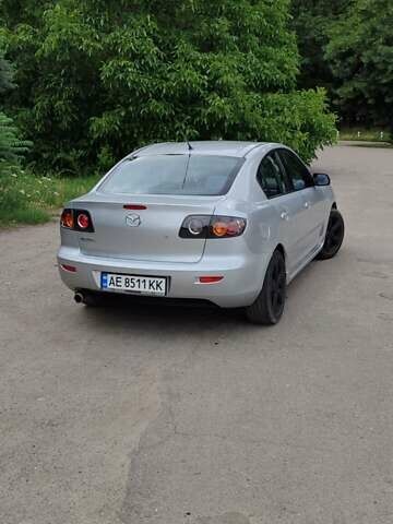 Сірий Мазда 3, об'ємом двигуна 2.3 л та пробігом 208 тис. км за 4500 $, фото 5 на Automoto.ua