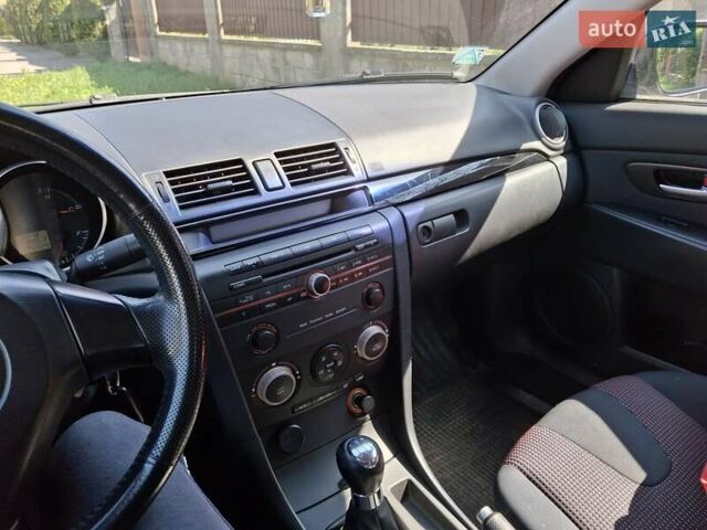 Серый Мазда 3, объемом двигателя 1.6 л и пробегом 175 тыс. км за 4600 $, фото 6 на Automoto.ua