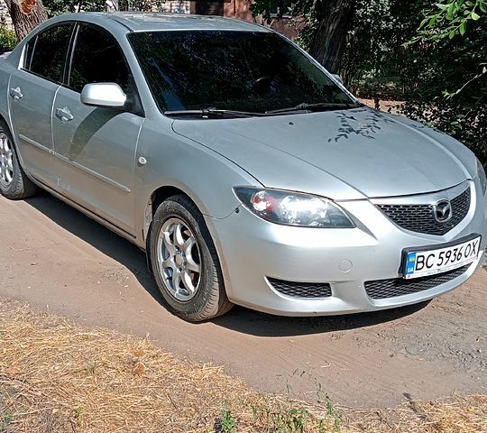 Серый Мазда 3, объемом двигателя 1.6 л и пробегом 350 тыс. км за 3400 $, фото 5 на Automoto.ua