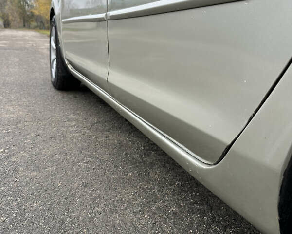 Серый Мазда 3, объемом двигателя 1.6 л и пробегом 170 тыс. км за 4600 $, фото 6 на Automoto.ua