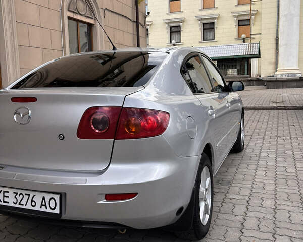 Серый Мазда 3, объемом двигателя 1.6 л и пробегом 290 тыс. км за 4350 $, фото 7 на Automoto.ua