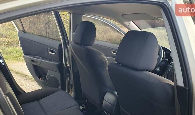 Мазда 3 2004 в Калуше на Automoto.ua Серый Мазда 3, объемом двигателя 1.6 л и пробегом 244 тыс. км за 2900 $, фото 29 на Automoto.ua