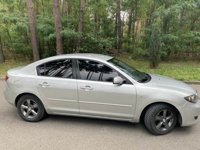 Серый Мазда 3, объемом двигателя 1.6 л и пробегом 262 тыс. км за 3300 $, фото 1 на Automoto.ua