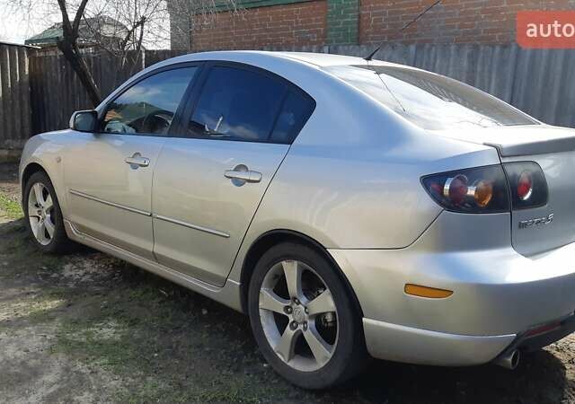 Сірий Мазда 3, об'ємом двигуна 2 л та пробігом 204 тис. км за 4500 $, фото 1 на Automoto.ua
