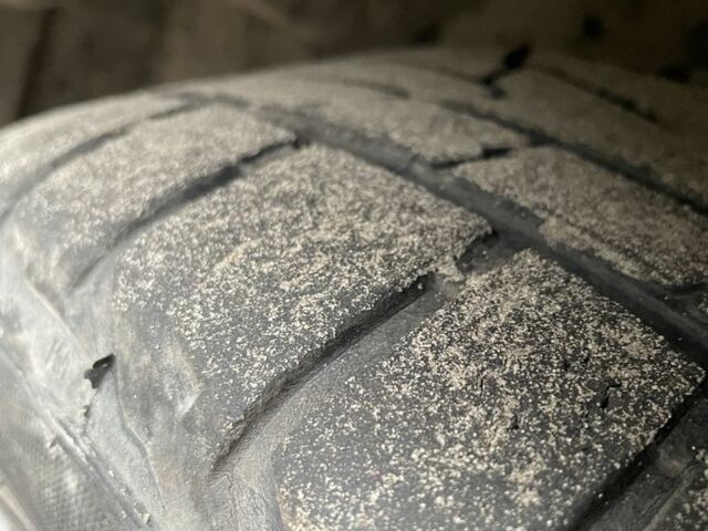 Сірий Мазда 3, об'ємом двигуна 2 л та пробігом 200 тис. км за 2500 $, фото 9 на Automoto.ua