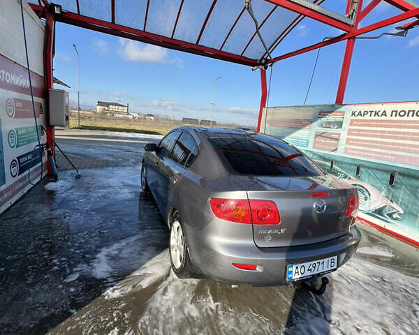 Сірий Мазда 3, об'ємом двигуна 1.56 л та пробігом 211 тис. км за 3900 $, фото 1 на Automoto.ua