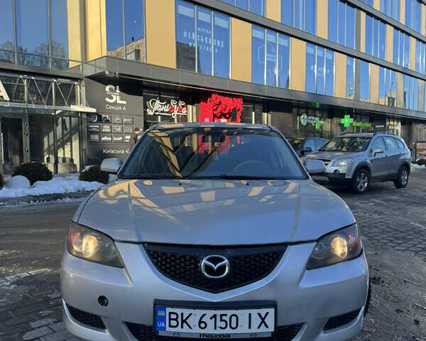 Серый Мазда 3, объемом двигателя 1.6 л и пробегом 367 тыс. км за 2900 $, фото 8 на Automoto.ua