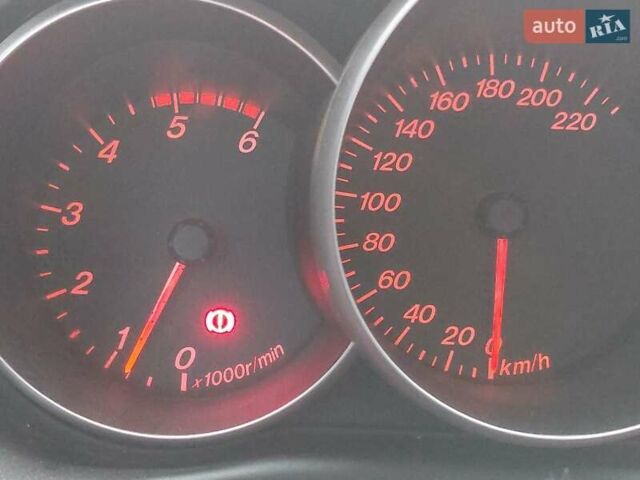 Сірий Мазда 3, об'ємом двигуна 1.56 л та пробігом 354 тис. км за 5500 $, фото 3 на Automoto.ua