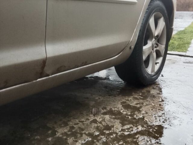 Серый Мазда 3, объемом двигателя 2 л и пробегом 270 тыс. км за 2700 $, фото 3 на Automoto.ua