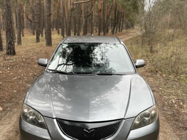 Сірий Мазда 3, об'ємом двигуна 2 л та пробігом 200 тис. км за 2500 $, фото 1 на Automoto.ua