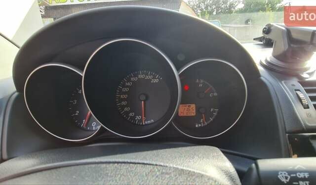 Серый Мазда 3, объемом двигателя 1.56 л и пробегом 250 тыс. км за 3900 $, фото 12 на Automoto.ua