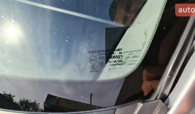 Серый Мазда 3, объемом двигателя 1.56 л и пробегом 250 тыс. км за 3900 $, фото 9 на Automoto.ua