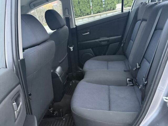 Серый Мазда 3, объемом двигателя 1.6 л и пробегом 220 тыс. км за 3650 $, фото 18 на Automoto.ua