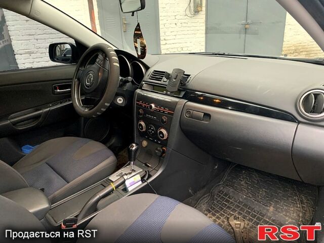 Сірий Мазда 3, об'ємом двигуна 1.6 л та пробігом 117 тис. км за 4200 $, фото 2 на Automoto.ua