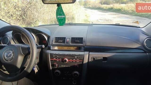 Мазда 3 2004 в Калуше на Automoto.ua Серый Мазда 3, объемом двигателя 1.6 л и пробегом 244 тыс. км за 2900 $, фото 31 на Automoto.ua