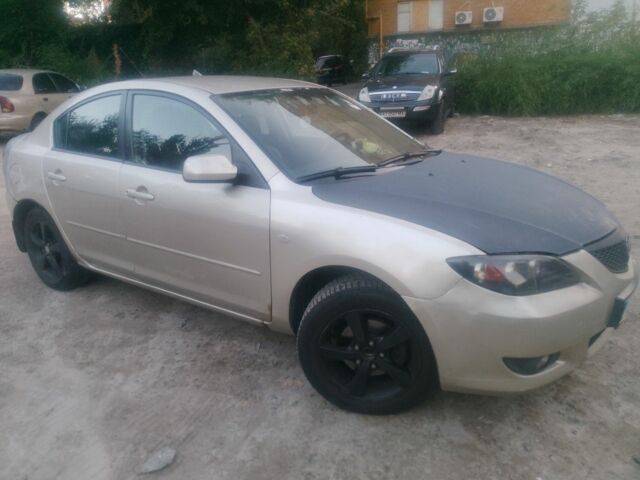 Серый Мазда 3, объемом двигателя 0 л и пробегом 220 тыс. км за 2700 $, фото 1 на Automoto.ua