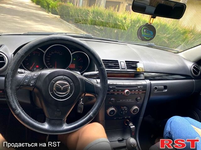Серый Мазда 3, объемом двигателя 1.6 л и пробегом 262 тыс. км за 3600 $, фото 4 на Automoto.ua