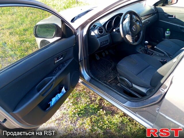 Сірий Мазда 3, об'ємом двигуна 1.6 л та пробігом 226 тис. км за 4700 $, фото 6 на Automoto.ua