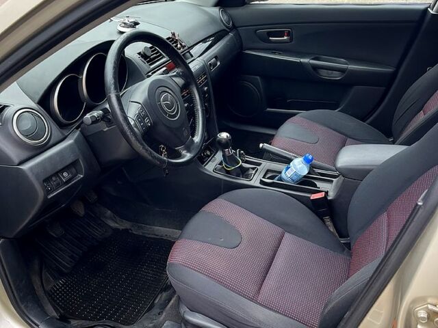 Серый Мазда 3, объемом двигателя 1.6 л и пробегом 250 тыс. км за 2650 $, фото 2 на Automoto.ua