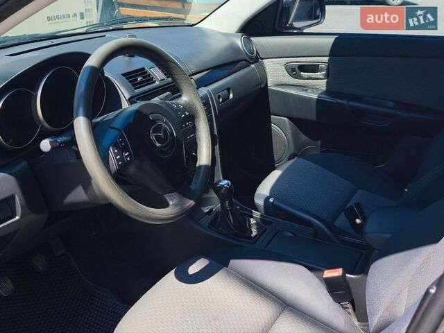 Серый Мазда 3, объемом двигателя 2 л и пробегом 190 тыс. км за 3500 $, фото 15 на Automoto.ua