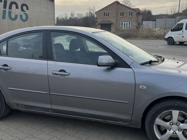 Сірий Мазда 3, об'ємом двигуна 1.6 л та пробігом 3 тис. км за 3000 $, фото 4 на Automoto.ua